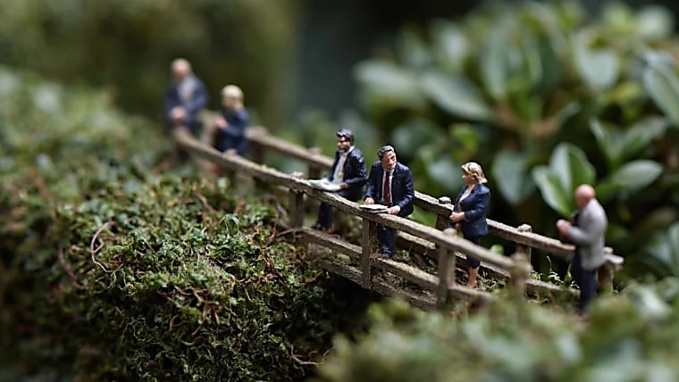 All the jobs in hedge funds and how to get them - eFinancialCareers UK