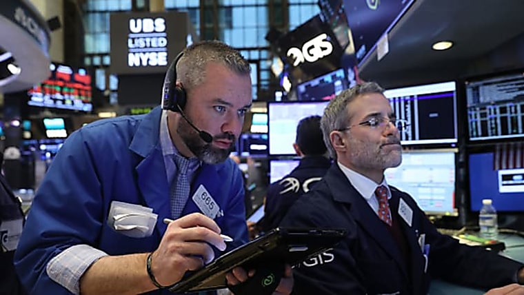 Alpha males hurt alpha: Hedge fund managers with high testosterone
underperform - CNBC