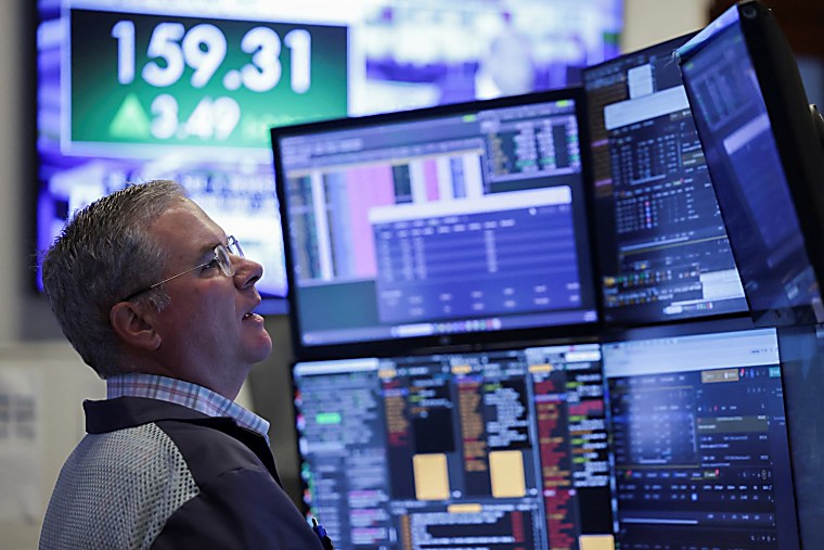 Analysts Have Conflicting Sentiments on These Real Estate Companies:
Prologis (PLD) and Tanger (SKT) - The Globe and Mail