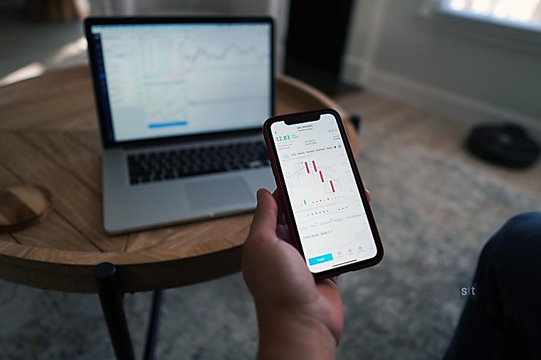 Ares Management Boosts Portfolio with Strategic Moves in Security and
Credit Markets - StocksToTrade