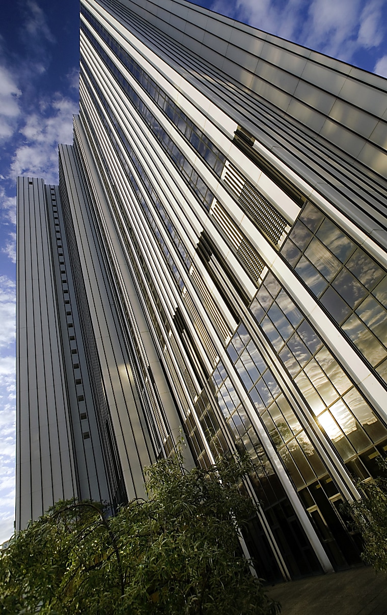 Bain Capital to Acquire Pullman Paris Montparnasse Hotel in
Partnership with Columbia Threadneedle and QuinSpark - Bain Capital
