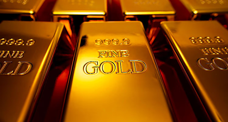 Bitcoin ETFs Draw $1.32B Amid Record Gold Outflows - Yellow.com