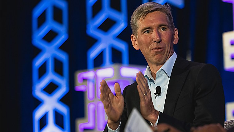 Bitwise launches first spot Solana ETF in U.S. - Pensions &
Investments