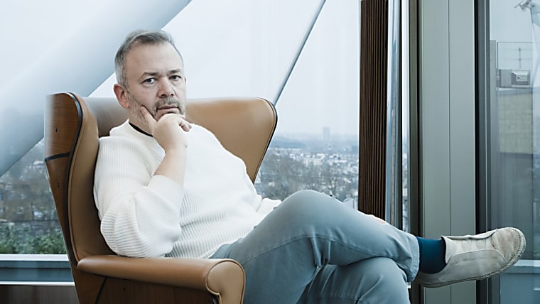 Boaz Weinstein Scores Victory in Fight Over Fund With SpaceX Stake -
WSJ