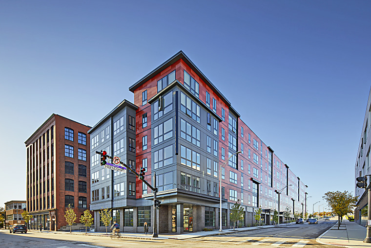 Boston private equity firm to purchase Chestnut Commons & 95 Lofts -
pbn.com