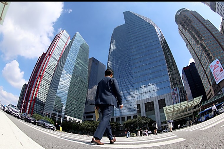 Brokerage firms set to gain clout as growth capital providers in South
Korea - KED Global