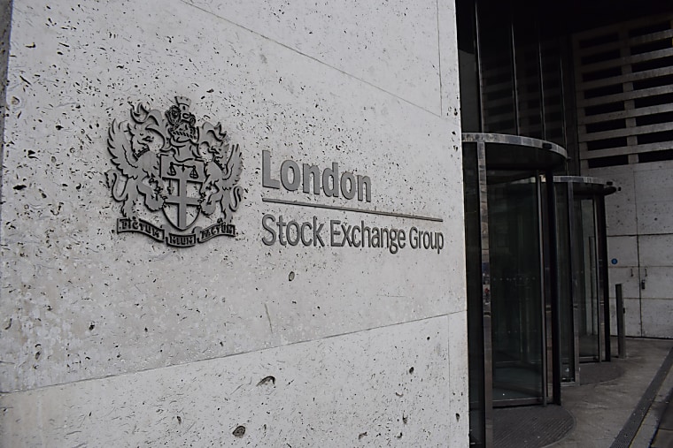 Brookfield Corp Stock: Alternative Asset Powerhouse with Global Reach
and Proven Track Record for No - AD HOC NEWS