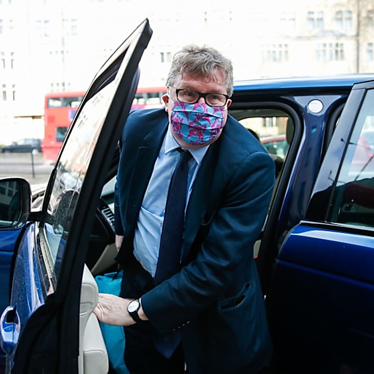 Can Crispin Odey convince a judge he's a victim of regulatory crusade?