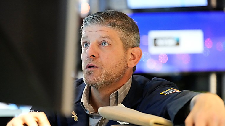 Data center REIT Fermi tumbles 40% after potential customer backs out
of funding deal - tradingview.com