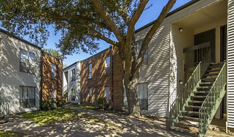 Eastham Capital announces disposition of multifamily asset in Houston
- Institutional Real Estate, Inc.