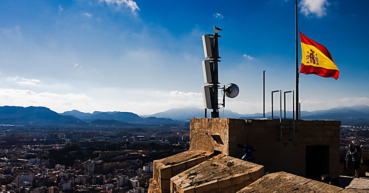 EdgeMode acquires infrastructure investor Blackberry AIF, targets
gigawatt-scale data center pipeline in Spain - Data Center Dynamics