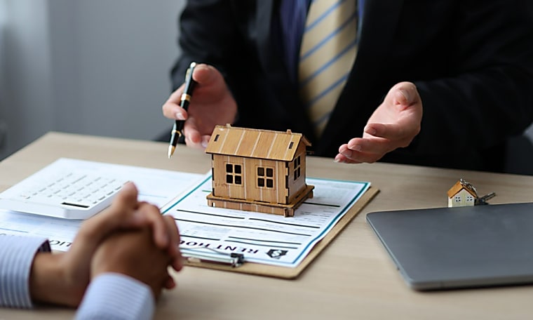 Enhancing portfolio performance through real estate across Canada -
benefitsandpensionsmonitor.com
