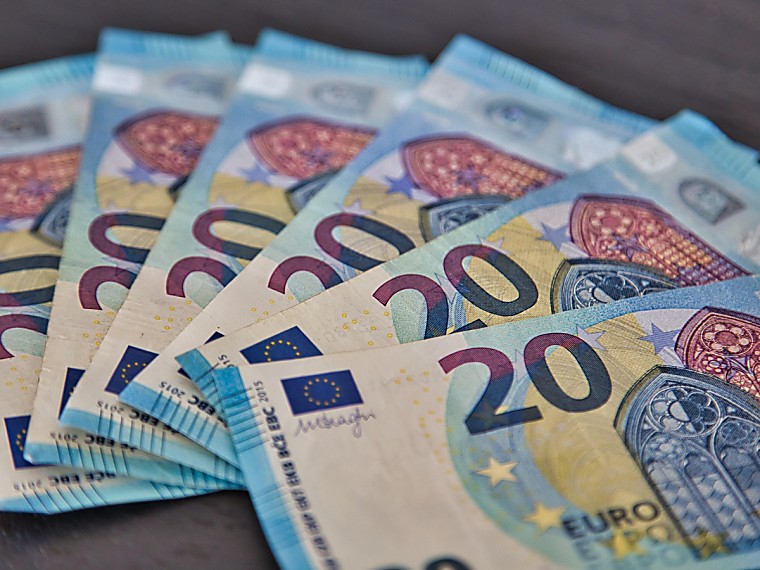 EQT AB stock: Why private equity powerhouse is undervalued now - AD
HOC NEWS