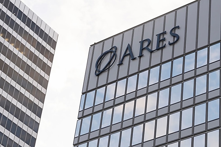 Exclusive | Ares Management Leads $1.7 Billion Private-Credit
Continuation Vehicle With Antares - WSJ