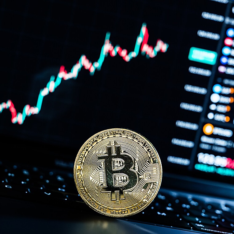 Exclusive: Crypto fund-of-funds targets $100M to snap up distressed LP
interests - pitchbook.com