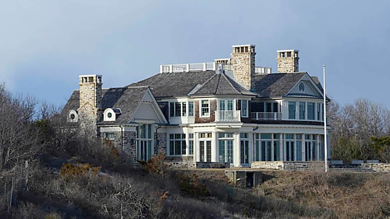 Hedge Fund Titan Buys Hamptons Property for $60 Million - CNBC