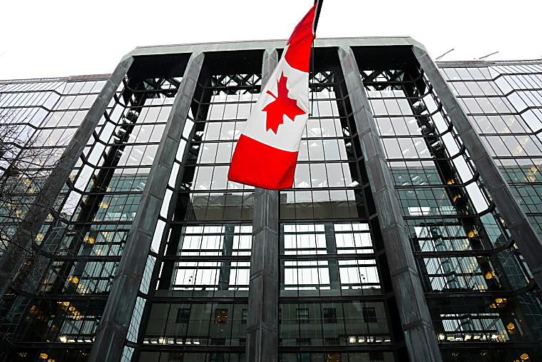 Hedge fund trading of federal bonds poses financial stability risks,
say BoC researchers - theglobeandmail.com