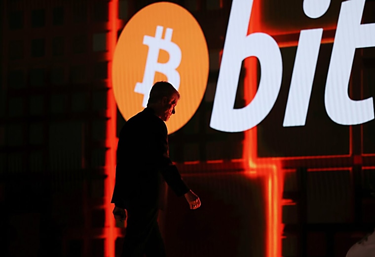 Michael Saylor Eases Stock-Sale Limits as Bitcoin Premium Falls -
Bloomberg
