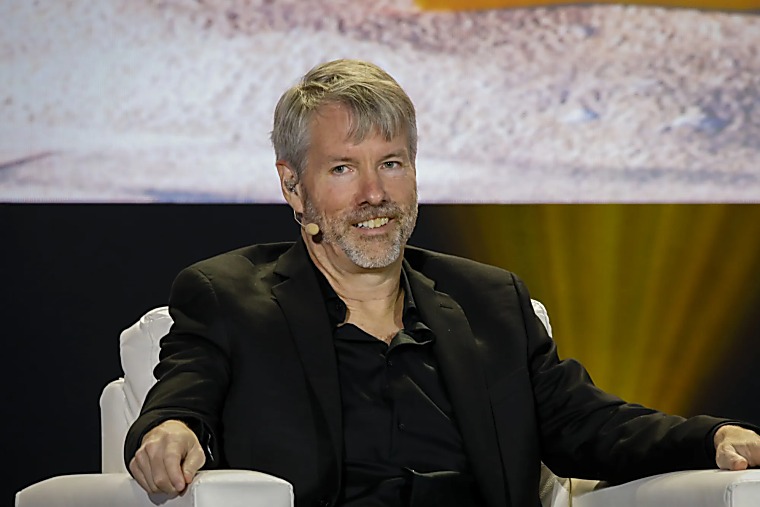 Michael Saylor’s Strategy Owns 3% of Bitcoin in Circulation After
Latest Purchase - Bloomberg.com