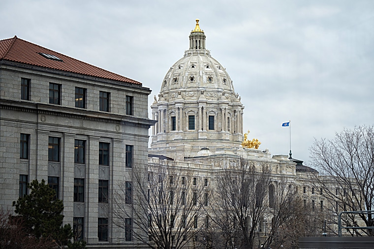 Minnesota and other pension funds invest in private credit. What are
the high risk, high reward loans? - Star Tribune