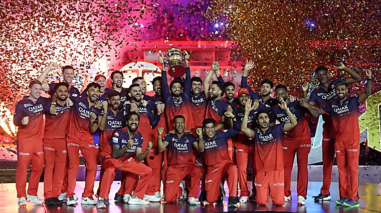 Race for Royal Challengers Bengaluru: Blackstone in talks to join
Birla-Blitzer consortium in final leg - Moneycontrol.com