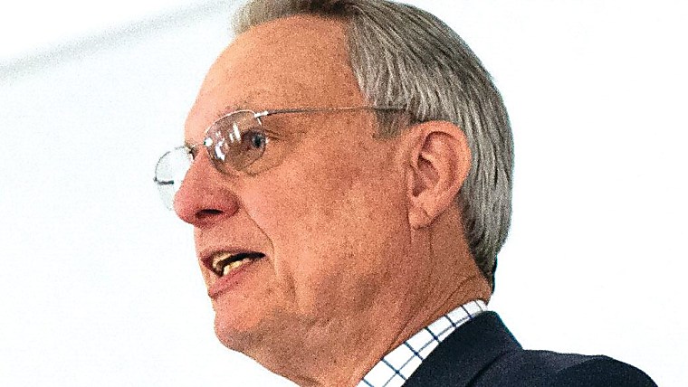 Richard Baker to step down as MFA leader - Pensions & Investments