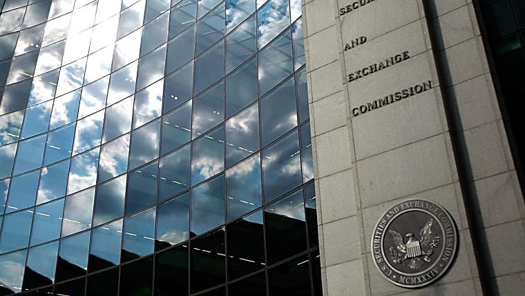 SEC: When Using the Word ‘Advisor’ Is a No-No - barrons.com