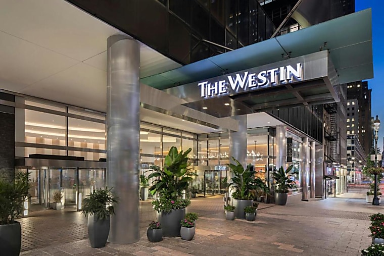 Smith Hill Capital and Bain Capital Announce $216 Million Refinancing
for 774-Room Westin New York Grand Central - baincapital.com