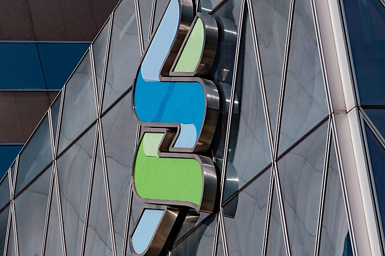 StanChart’s SC Ventures to Court Investors for $250 Million Fund -
Bloomberg.com
