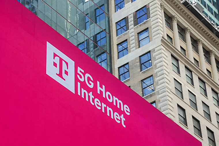 T-Mobile Signs Joint Venture Deals in $2.7 Billion Fiber Footprint
Expansion - WSJ