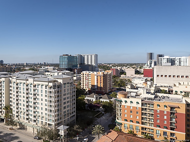 Trust of hedge fund founder Windreich sells Bristol Palm Beach condo
for $15 million - bizjournals.com
