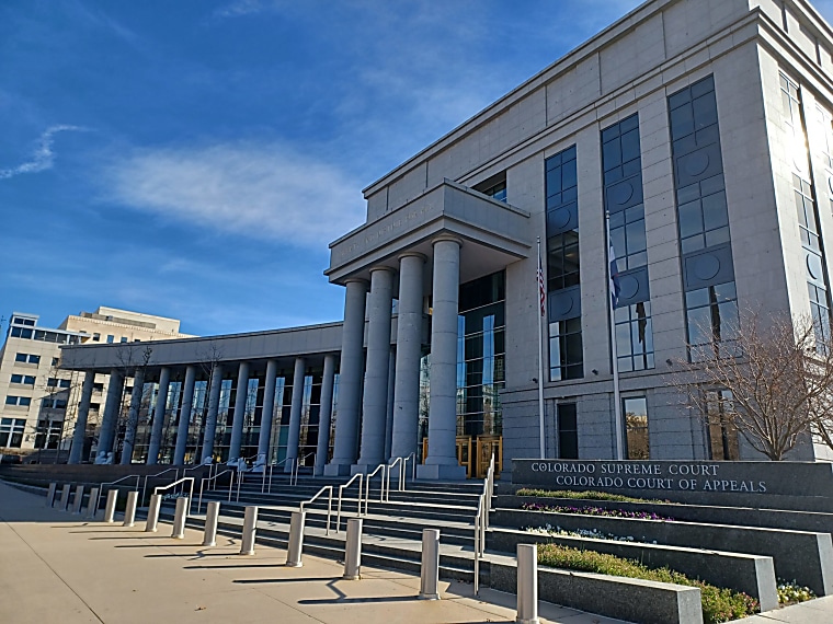 Unusual partners team up on bill to clip private-equity funding of law
firms - The Sum and Substance
