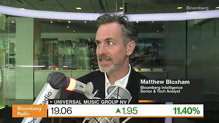 Watch Bill Ackman Makes $65 Billion Pitch for Universal Music -
Bloomberg.com