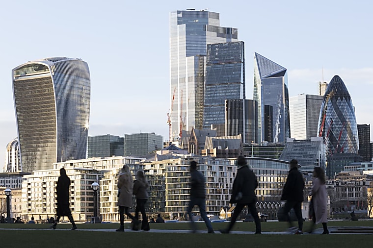 Why Point72 and Millennium are setting up dedicated private credit
units - Financial News London