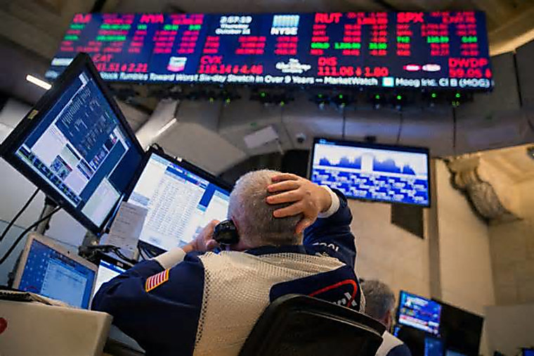 BlackRock Files To Issue Tokenised Fund Shares On Solana: What It
Means For SOL