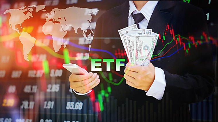 BlackRock Stuffed a Hedge Fund Inside an ETF. Billions Rushed In. Is
It Actually Working?