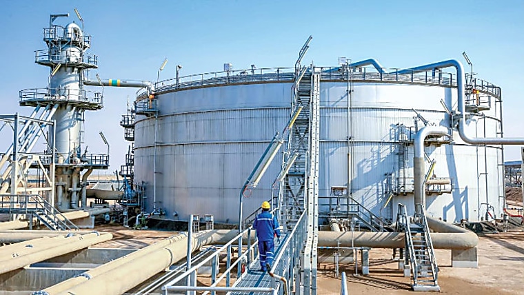 Blackstone, KKR and Brookfield agree $16bn Kuwait pipeline investment