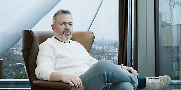 Boaz Weinstein Is Hunting Blue Owl’s Funds - The Wall Street Journal