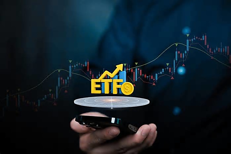 Hyperliquid Just Became the Fifth-Largest Holding in Hashdex’s
Crypto ETF. Multicoin Is Selling Into It