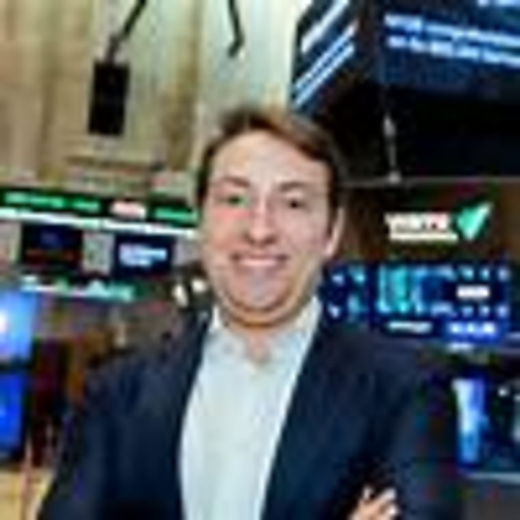 Invesco to manage Superstate's tokenized USTB fund