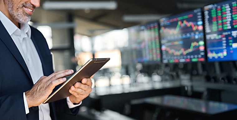 One of Wall Street’s Best-Known Hedge Funds Just Loaded Up on These
5 Stocks