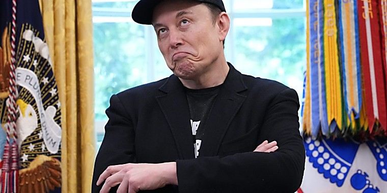 Sorry six-figure earners: Elon Musk say that money will 'disappear' in
the future as AI makes work (and salaries) irrelevant