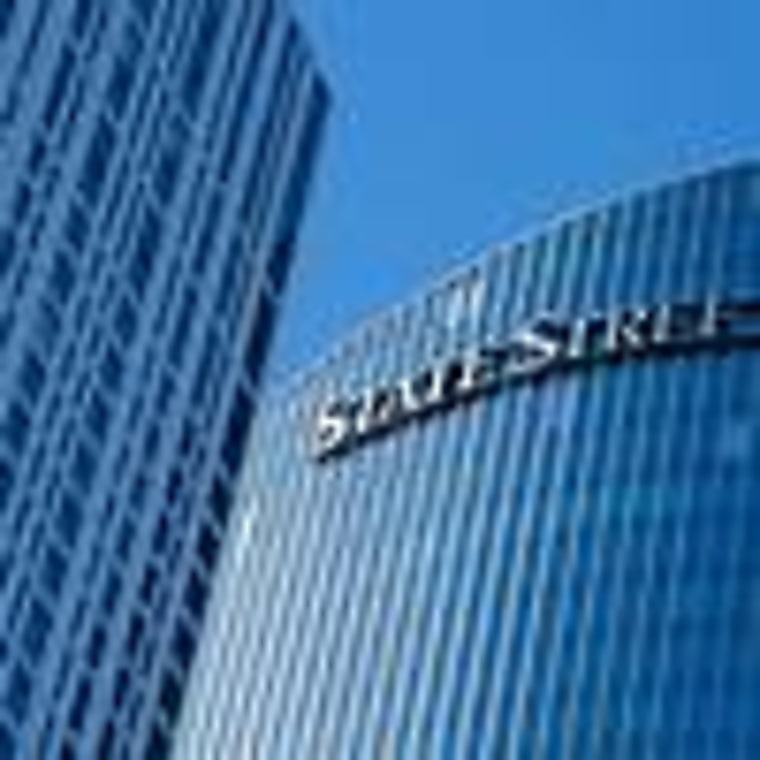 State Street (STT) Stock Climbs on Luxembourg Tokenized Fund Service
Plans