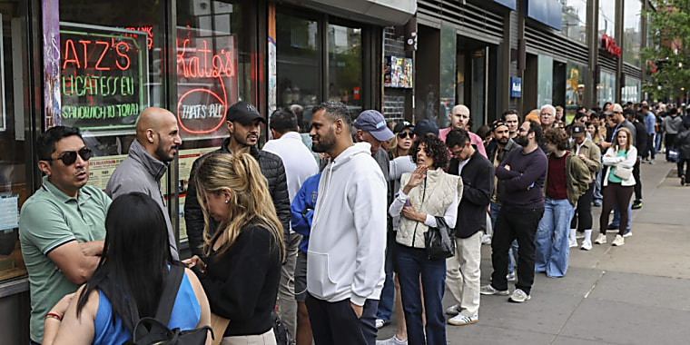 The rise of ‘conspicuous waiting’: The 19th-century economic
theory that explains why Gen Z posts their place in line