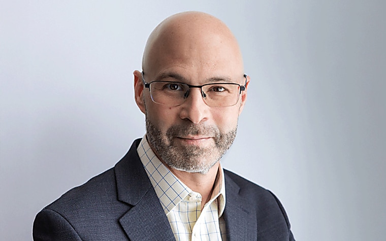 University of Iowa to open Chicago investment office with CIO hire