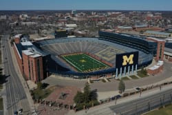 Alyeska Hedge Fund to Manage Money for University of Michigan - Bloomberg.com