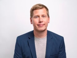 Bitcoin billionaire Barry Silbert talks about his next big bet—on ‘decentralized AI’ - fortune.com