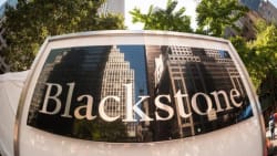 Blackstone taps bond market as private credit BDCs end issuance drought - pe-insights.com