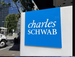 Charles Schwab Warns Even 1% Crypto Bet Can Shake Your Portfolio — Above 5% Is 'Playing With Fire' - International Business Times UK