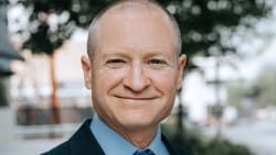 Chicago Teachers assigns $30 million to real estate - Pensions &amp; Investments